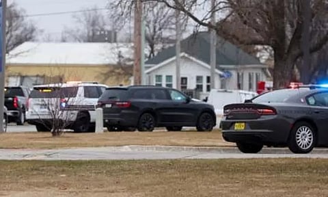 அமெரிக்கா உயர்நிலைப் பள்ளியில் நடந்த துப்பாக்கிச் சூட்டில் ஒருவர் பலி - ஐந்து பேர் காயம்