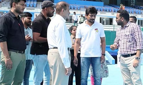 கேலோ இந்தியா விளையாட்டுப் போட்டி: நேரு விளையாட்டு அரங்கில் அமைச்சர் உதயநிதி ஸ்டாலின் ஆய்வு