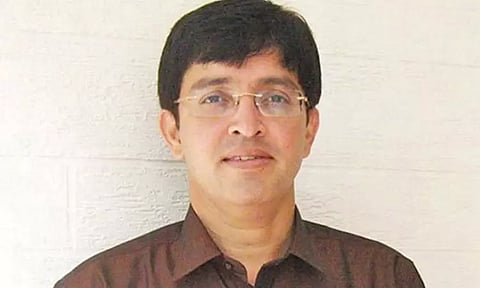 சாலையில் சுற்றித்திரியும் மாடுகளுக்கான அபராத தொகை ரூ.5 ஆயிரமாக உயர்வு -ராதாகிருஷ்ணன் தகவல்