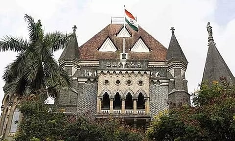 நாளை பொது விடுமுறையை ரத்து செய்ய வேண்டும் - ஐகோர்ட்டில் மாணவர்கள் வழக்கு