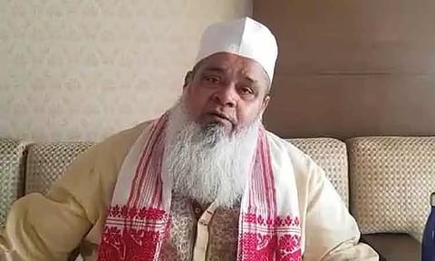 முஸ்லிம் பெண் டாக்டர்கள், அதிகாரிகள் கட்டாயம் ஹிஜாப் அணிய வேண்டும்: அஜ்மல் எம்.பி. மீண்டும் சர்ச்சை பேச்சு