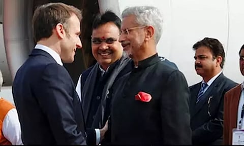 இந்தியா வந்தடைந்தார் பிரான்ஸ் அதிபர் மேக்ரான்