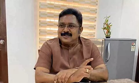 காந்தியடிகளின் வாழ்க்கை வரலாறும், அவர் நடத்திய அகிம்சை போராட்டங்களும் என்றென்றும் நிலைத்திருக்கும் - டிடிவி தினகரன்