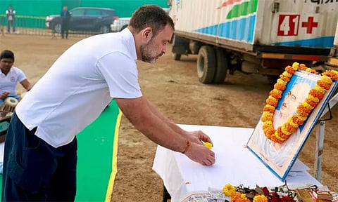 வெறுப்பு என்னும் புயலில் நல்லிணக்கத்தின் சுடர் அணைந்துவிடக் கூடாது - ராகுல்காந்தி