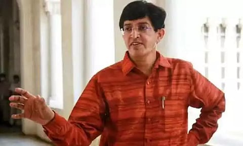 சென்னையில் சாலையில் சுற்றித்திரியும் மாடுகள் - மாநகராட்சி ஆணையர் ராதாகிருஷ்ணன் எச்சரிக்கை