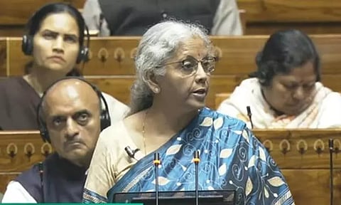 அடுத்த 5 ஆண்டுகளில் கிராமப்புறங்களில் 2 கோடி வீடுகள் கட்டப்படும் - நிர்மலா சீதாராமன்