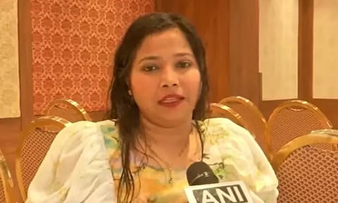 'சிரமத்துக்கு மன்னிப்பு கேட்டுக்கொள்கிறோம்' - பாரா தடகள வீராங்கனையிடம் வருத்தம் தெரிவித்த விமான நிறுவனம்