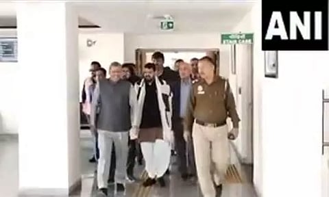 பாலியல் புகார் தொடர்பான விசாரணை; டெல்லி கோர்ட்டில் பா.ஜ.க. எம்.பி. பிரிஜ் பூஷண் ஆஜர்