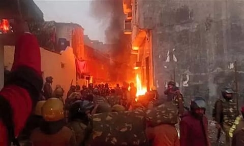 உத்தரகாண்டில் பயங்கர வன்முறை: 4-பேர் பலி.. ஊரடங்கு அமல்