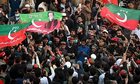 ஆட்சி அமைக்கப்போவது யார்? பாகிஸ்தானில் தொடர்ந்து இழுபறி நீடிப்பு