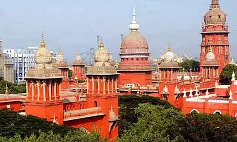 காவிரி டெல்டா பகுதிகளில் ஹைட்ரோ கார்பன் எடுக்க எந்த உரிமமும் வழங்கப்படவில்லை - தமிழக அரசு