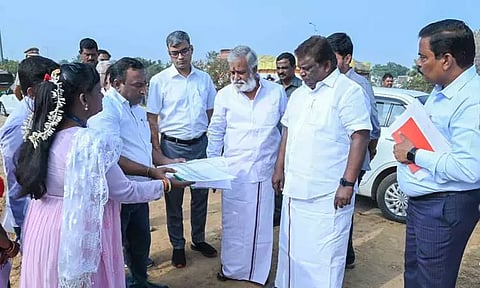 முடிச்சூரில் ஆம்னி பேருந்துகள் நிறுத்தம் ஏப்ரல் மாதத்திற்குள் பயன்பாட்டிற்கு வரும்: அமைச்சர் சேகர்பாபு பேட்டி