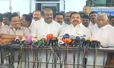 தமிழக அரசு தயாரித்த கவர்னர் உரை உப்பு சப்பு இல்லாத உரை - எடப்பாடி பழனிசாமி