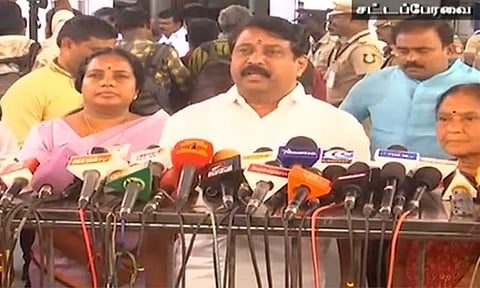 சபாநாயகர் மரபை மீறியதால் கவர்னர் புறப்பட்டுச் சென்றார் - நயினார் நாகேந்திரன்