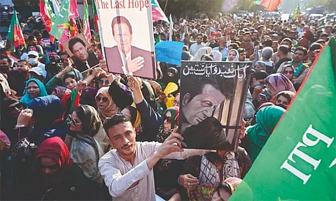 எதிர்க்கட்சி வரிசையில் அமர்வோம் - இம்ரான் கட்சி அறிவிப்பு