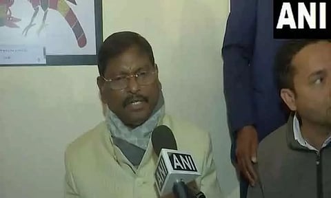 'குறைந்தபட்ச ஆதார விலையை உறுதி செய்யும் சட்டத்தை அவசரமாக கொண்டு வர முடியாது' - மத்திய விவசாயத்துறை மந்திரி