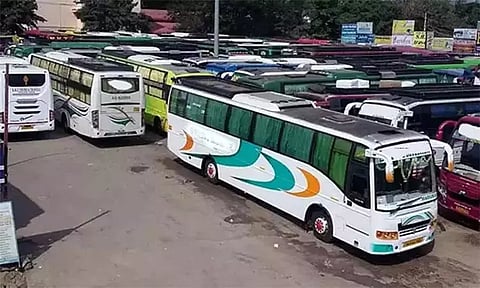 பணிமனைகளில் பயணிகளை ஏற்றி, இறக்க கூடாது - ஆம்னி பஸ்களுக்கு அரசு எச்சரிக்கை