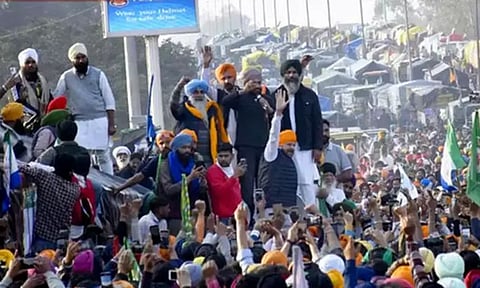 விவசாயிகள் போராட்டம் 2 நாட்கள் தற்காலிகமாக ஒத்திவைப்பு