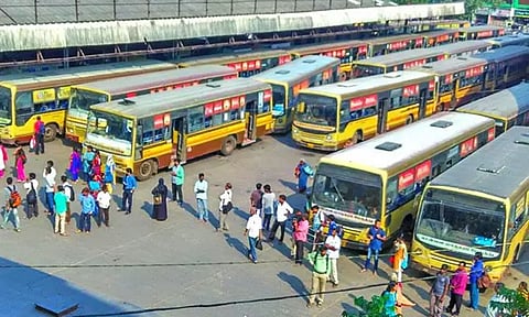 போக்குவரத்து கழகங்களுக்கு புதிய டிரைவர்கள், கண்டக்டர்கள் தேர்வு- அமைச்சர் சிவசங்கர்