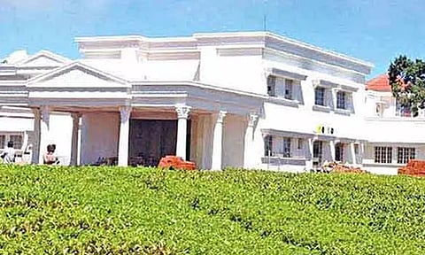 கோடநாடு பங்களாவில் சிறப்பு நிபுணர் குழு ஆய்வு செய்ய ஊட்டி கோர்ட்டு அனுமதி