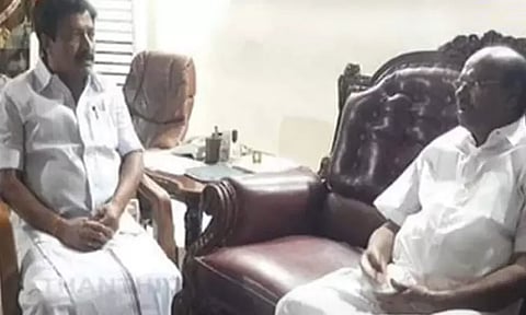 நாடாளுமன்ற தேர்தல் கூட்டணி: பா.ம.க. நிறுவனர் ராமதாசுடன் அ.தி.மு.க. முன்னாள் அமைச்சர் சி.வி. சண்முகம் சந்திப்பு