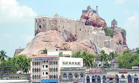 மலைக்க வைக்கும் மலைக்கோட்டை உச்சிப் பிள்ளையார்!