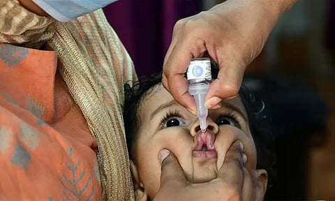 தமிழகம் முழுவதும் 43 ஆயிரம் மையங்களில் போலியோ சொட்டு மருந்து முகாம் தொடங்கியது