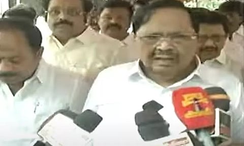 கைய பிடிச்சு இழுத்தா வராதவ கண் அடிச்சா மட்டும் வரவா போறா- துரைமுருகன் அடித்த கூட்டணி கமெண்ட்