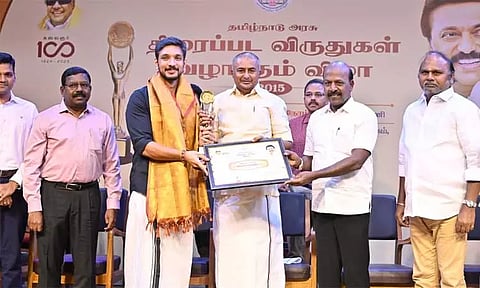 உங்கள் அங்கீகாரம் என்னை சினிமாவில் சிறந்து விளங்க தூண்டுகிறது - தமிழக அரசுக்கு நடிகர் கவுதம் கார்த்திக் நன்றி