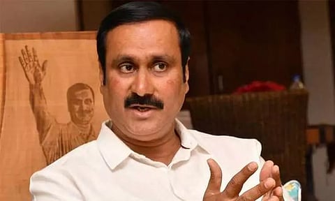 வீட்டையும், நாட்டையும் மகளிரே வழிநடத்தும் சூழலை ஏற்படுத்துவோம்- அன்புமணி ராமதாஸ், மகளிர் தின வாழ்த்து