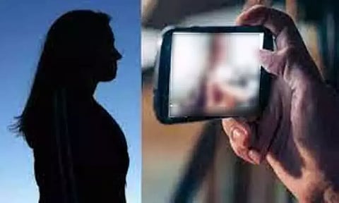 திருமணமான பெண் குளித்ததை வீடியோ எடுத்து மிரட்டிய பிளஸ்-1 மாணவன் - கள்ளக்குறிச்சியில் பரபரப்பு