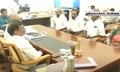 மாணவர்கள் நலன் கருதி போராட்டம் வாபஸ் - இடைநிலை ஆசிரியர்கள் சங்கம் அறிவிப்பு