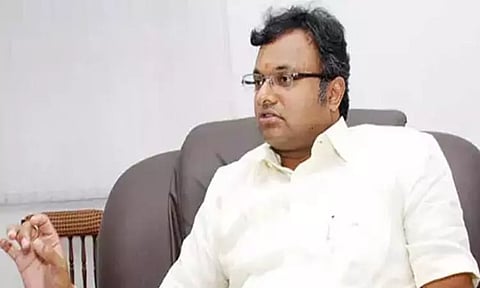 தேர்தல் நேரத்தில் ஒரு அதிகாரி பதவி விலகுவது சந்தேகத்தை எழுப்புகிறது: கார்த்தி சிதம்பரம் எம்.பி. விமர்சனம்