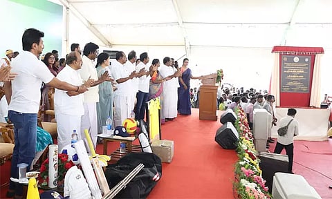 செங்கல்பட்டில் ரூ.15 கோடி மதிப்பில் புதிய விளையாட்டு வளாகம் - அமைச்சர் உதயநிதி ஸ்டாலின் அடிக்கல் நாட்டினார்