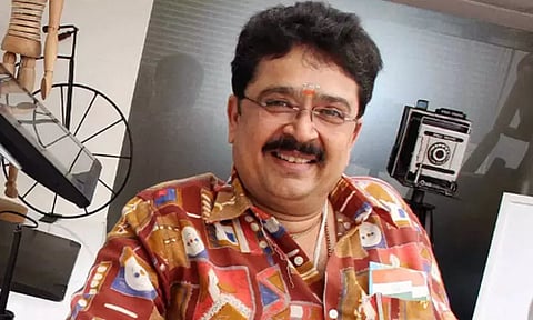 நடிகர் எஸ்.வி.சேகருக்கு விதிக்கப்பட்ட தண்டனை நிறுத்திவைப்பு