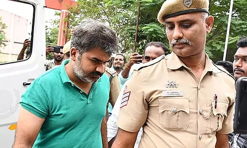 அமலாக்கத்துறை அதிகாரி அங்கித் திவாரிக்கு நிபந்தனை ஜாமின்