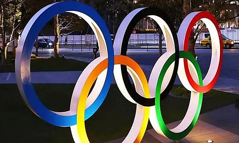 பாரீஸ் ஒலிம்பிக்: தொடக்க விழா அணிவகுப்பில் பங்கேற்க ரஷியா, பெலாரஸ் வீரர்களுக்கு தடை