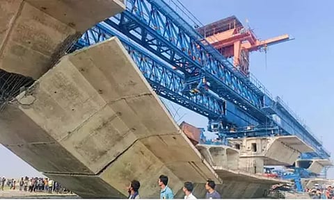 பீகார்: கட்டுமான பணியின்போது பாலம் இடிந்து விபத்து - ஒருவர் பலி