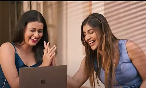 யாஷிகா ஆனந்த் நடித்துள்ள 'படிக்காத பக்கங்கள்' படத்தின் டீசர் வெளியானது