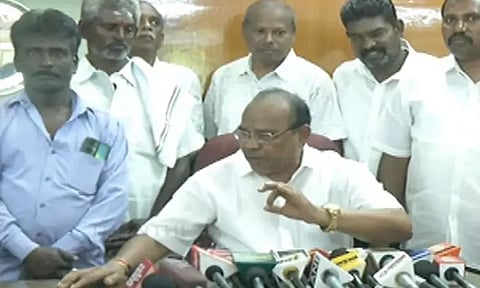 நெல்லை நாடாளுமன்ற தொகுதி:வேட்பு மனு தாக்கல் செய்தது ஏன்? காங்கிரஸ் முன்னாள் எம்.பி. ராமசுப்பு பேட்டி