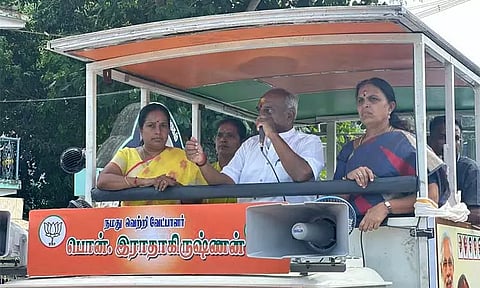 தமிழக தேர்தல் களம் பா.ஜ.க.வுக்கு ஆதரவாக மாறிக்கொண்டிருக்கிறது - வானதி சீனிவாசன்