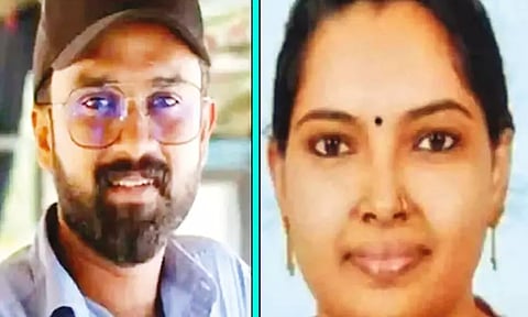 லாரி மீது காரை மோதவிட்டு கள்ளக்காதல் ஜோடி தற்கொலை