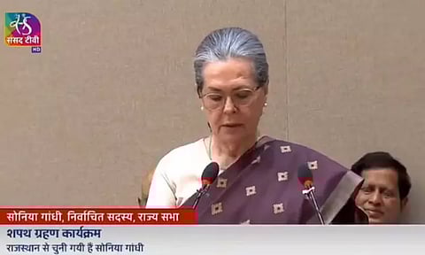 சோனியா காந்தி, அஸ்வினி வைஷ்ணவ் உள்பட 14 பேர் ராஜ்யசபை எம்.பி.க்களாக பதவியேற்பு