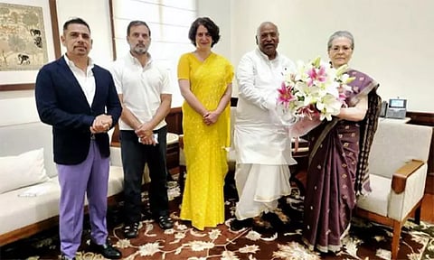 மாநிலங்களவை உறுப்பினராக சோனியா பதவி ஏற்பு: மல்லிகார்ஜுன கார்கே வாழ்த்து