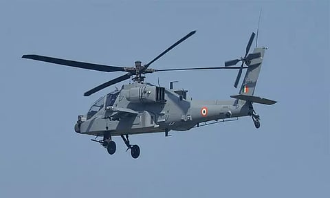 லடாக்கில் திடீரென தரையிறக்கப்பட்ட இந்திய விமானப்படை ஹெலிகாப்டர்