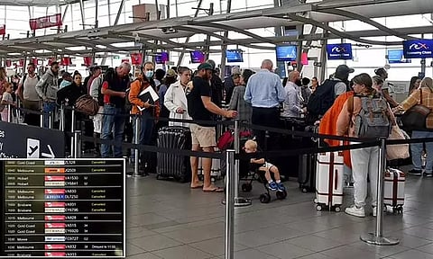 ஆஸ்திரேலியாவில் கனமழை: மோசமான வானிலையால் 100 விமானங்கள் ரத்து