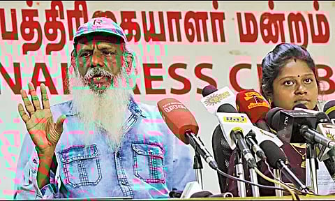 நாடாளுமன்ற தேர்தலில் தி.மு.க. கூட்டணிக்கு 37 தொகுதிகளில் வெற்றி வாய்ப்பு - கருத்துக்கணிப்பில் தகவல்