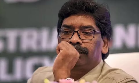 சோரன் மீதான பண மோசடி வழக்கு: பிரிட்ஜ், ஸ்மார்ட் டிவி பில்களை ஆதாரமாக சேர்த்த அமலாக்கத்துறை