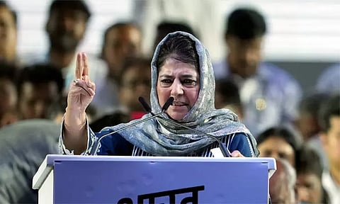 காஷ்மீரில் பி.டி.பி. வேட்பாளர்கள் அறிவிப்பு.. அனந்த்நாக் தொகுதியில் மெகபூபா போட்டி