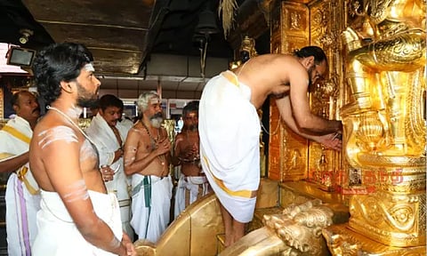 சித்திரை மாத பூஜைக்காக சபரிமலை அய்யப்பன் கோவில் நடை திறப்பு